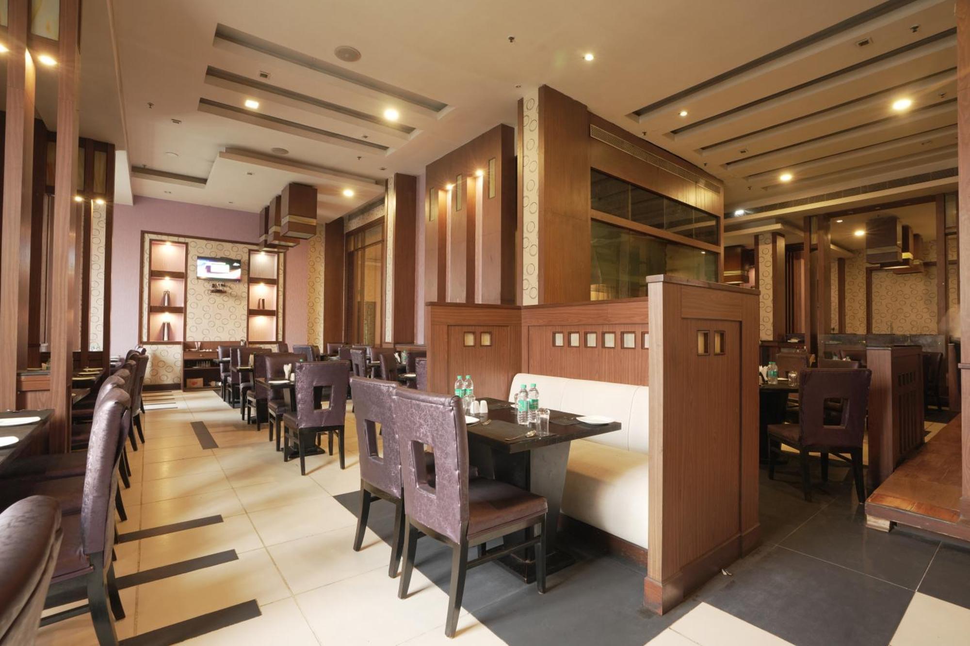 Hotel Pal Heights Bhubaneswar Exterior foto
